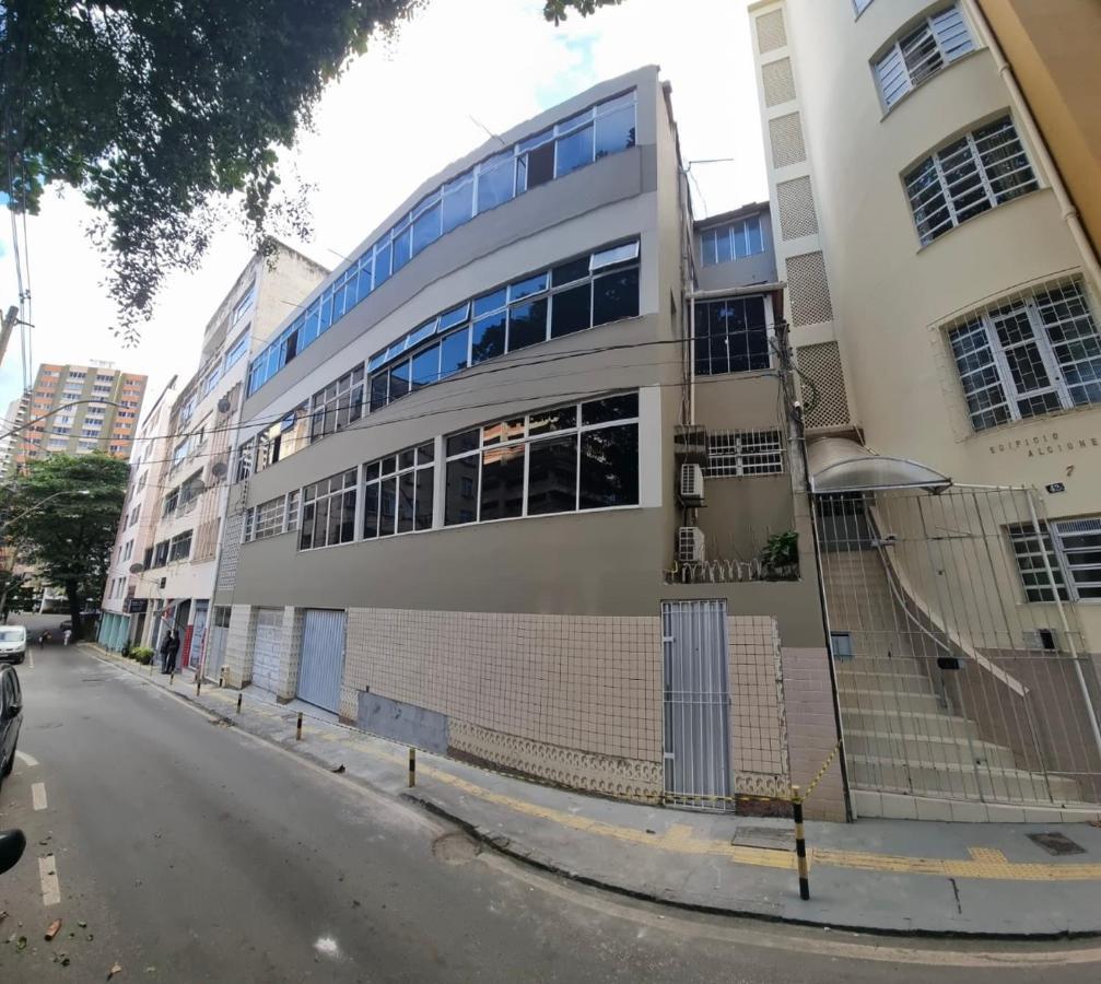 Kitnet 6 Pessoas Na Barra * Salvador